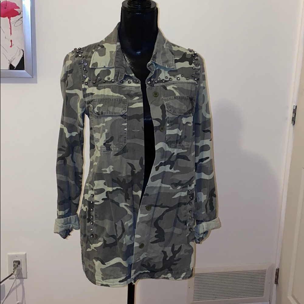 Jacket army